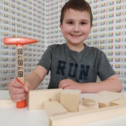 Majsterkowanie dla dzieci DIY4kids Szkoła Majsterkowania Kolorowe Młotki Młotek dla dziecka